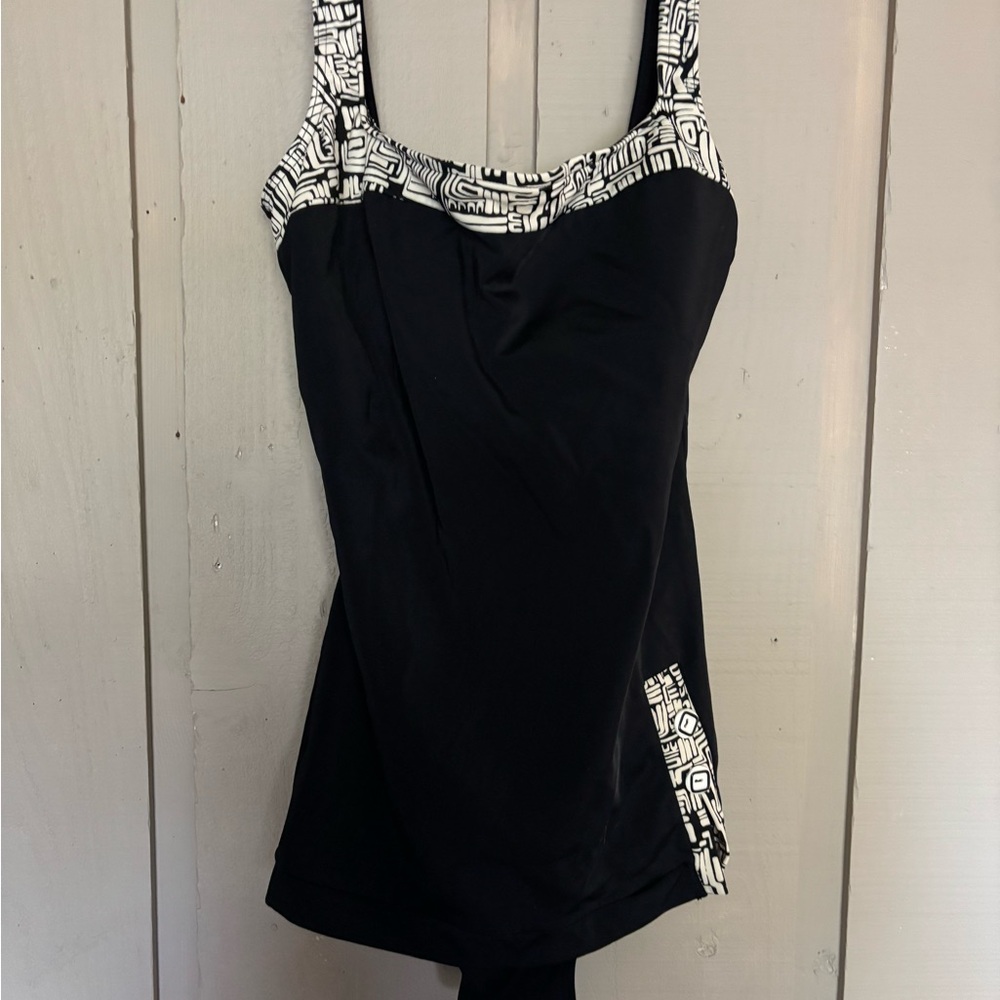 Black and White Women Swim One Piece